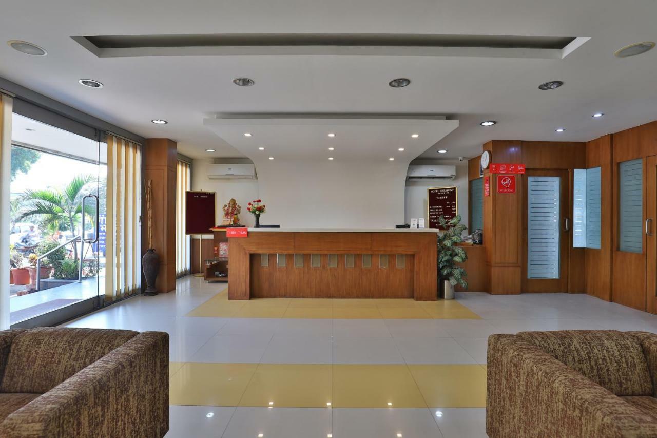 Oyo 14943 Shubh Suvidha Hotel Somnāth Buitenkant foto